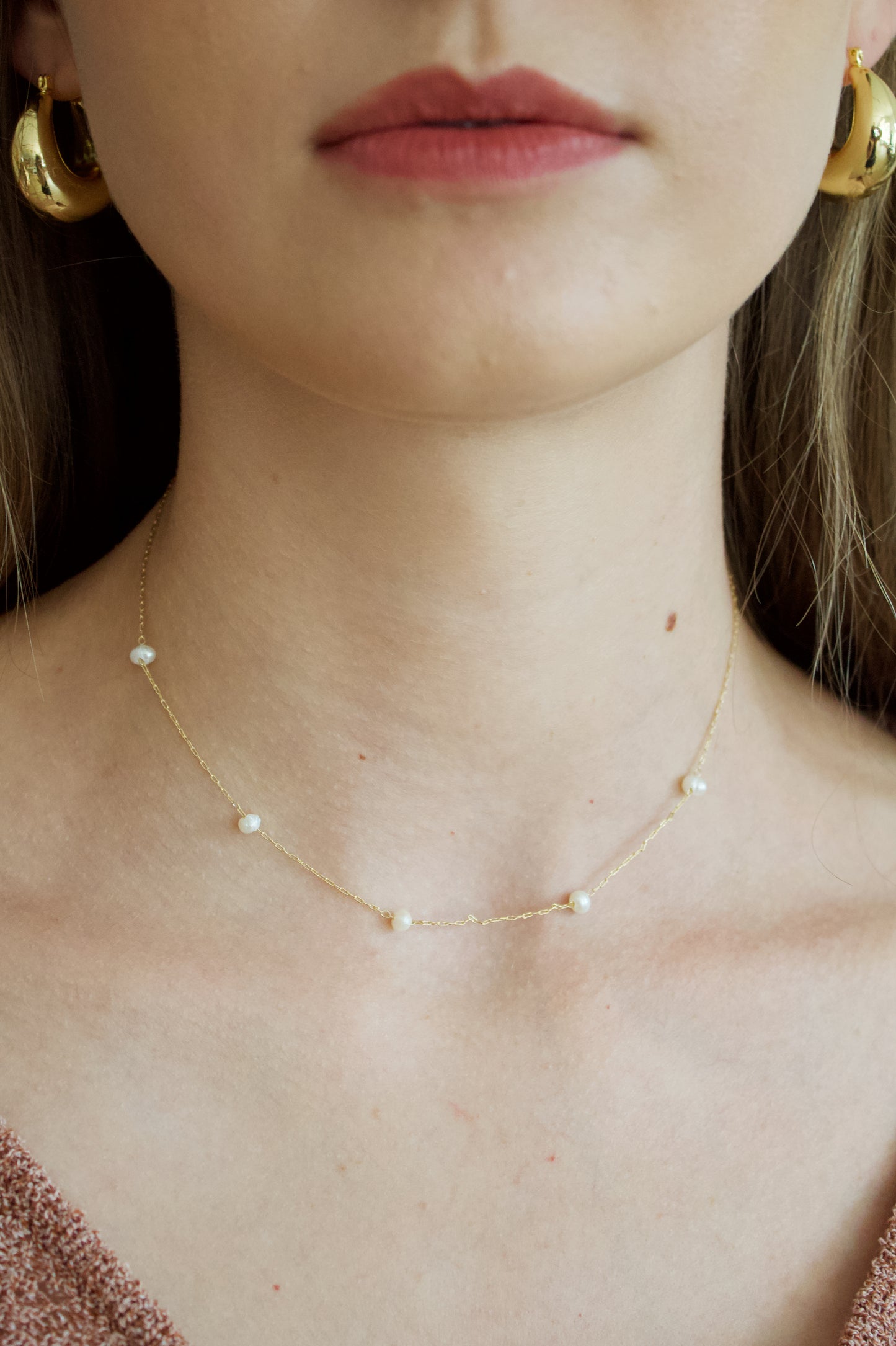 5 Pearl Station Necklace