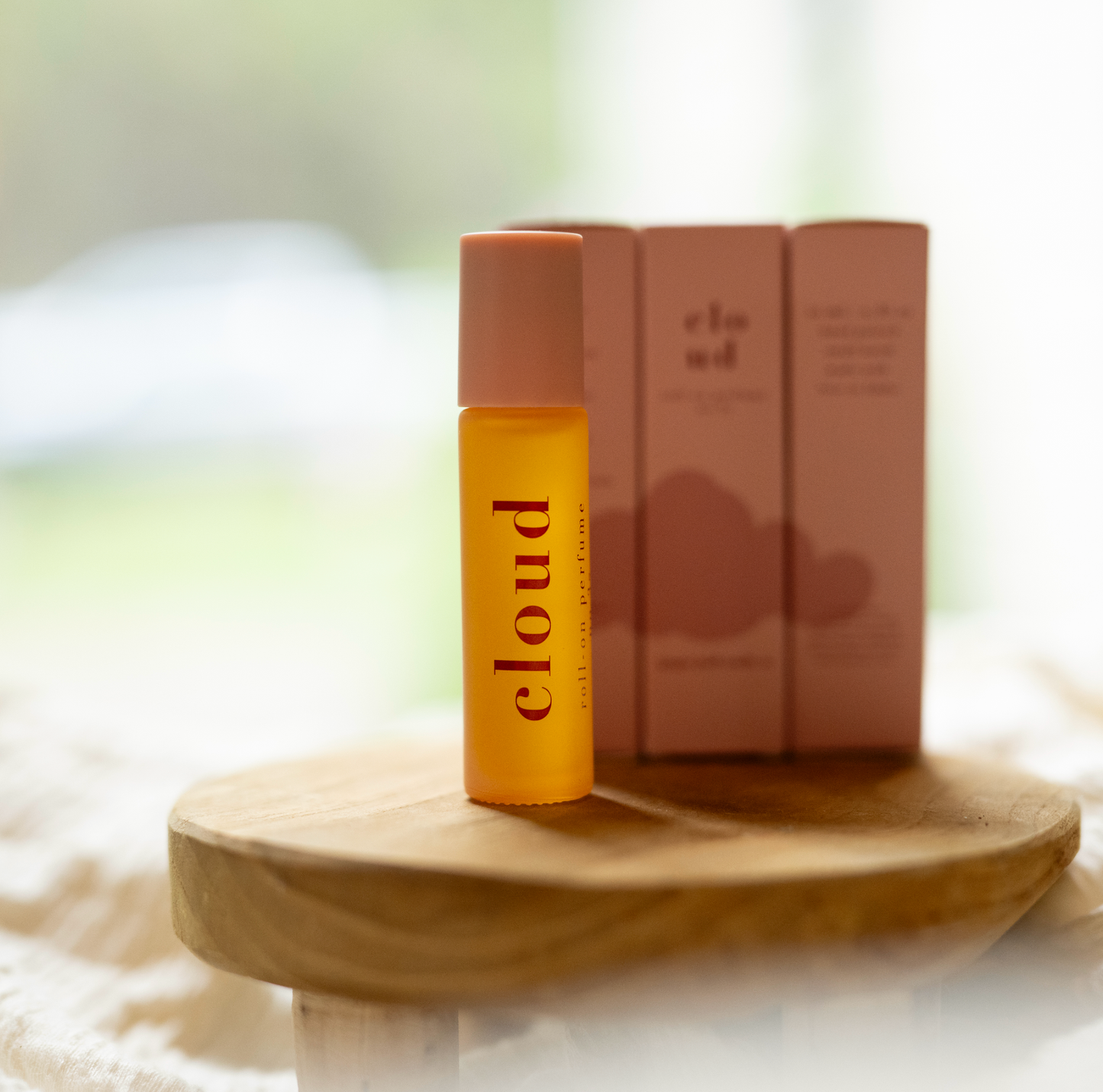 Roll-on perfume