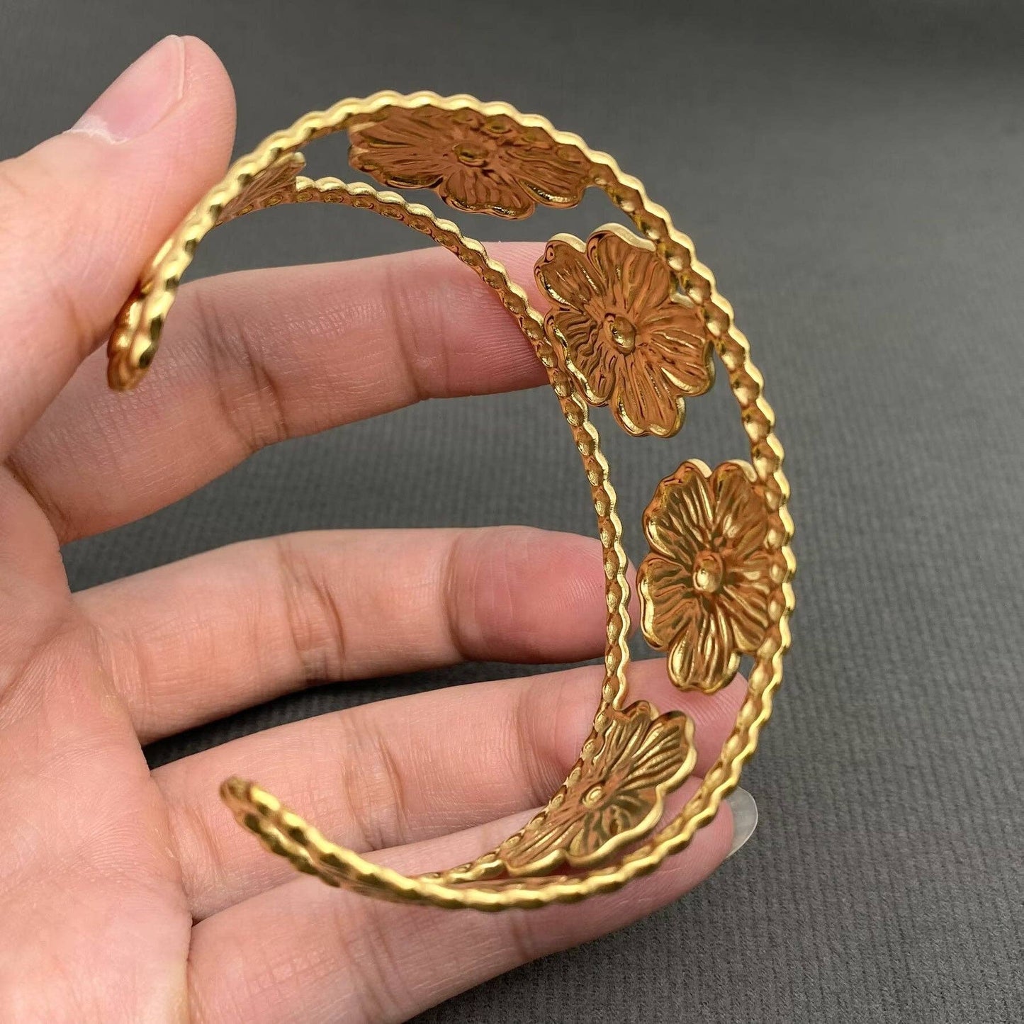 Gold Hollow Flower Cuff