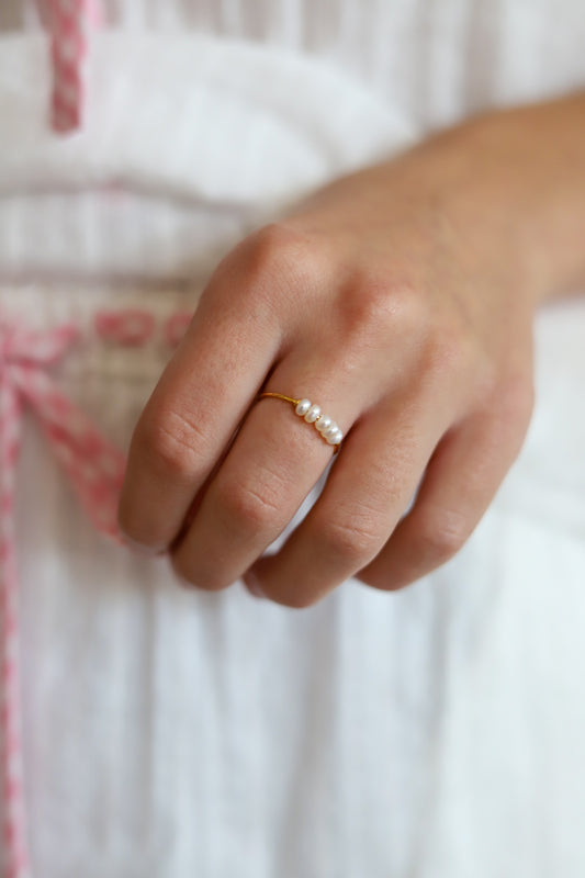Thin Multi Pearl Gold Ring