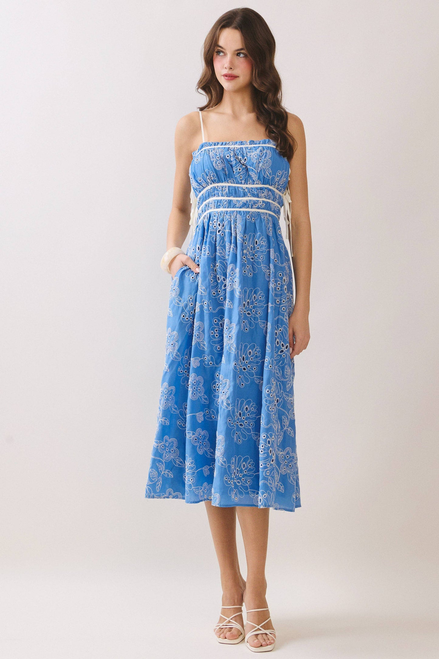 Analeigha Embro Midi