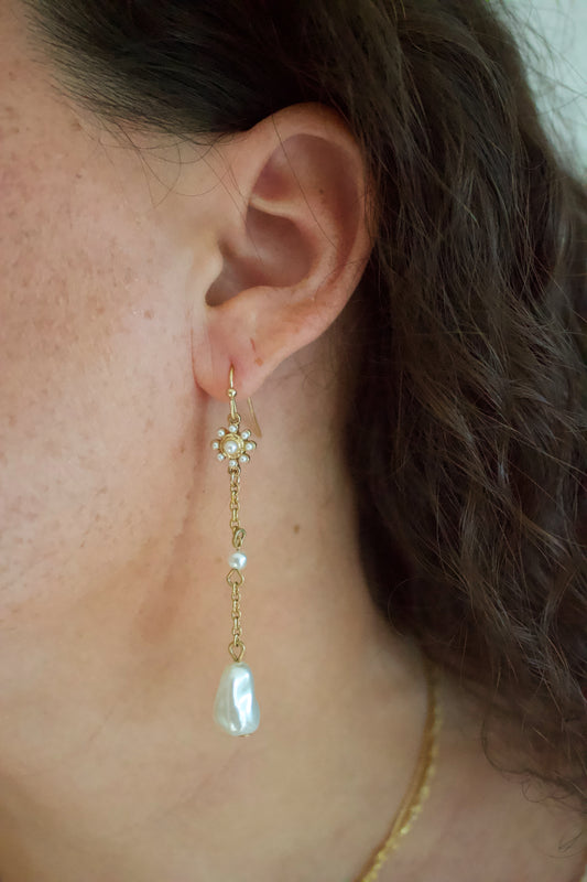 Floral Pearl & Baroque Drop Earring