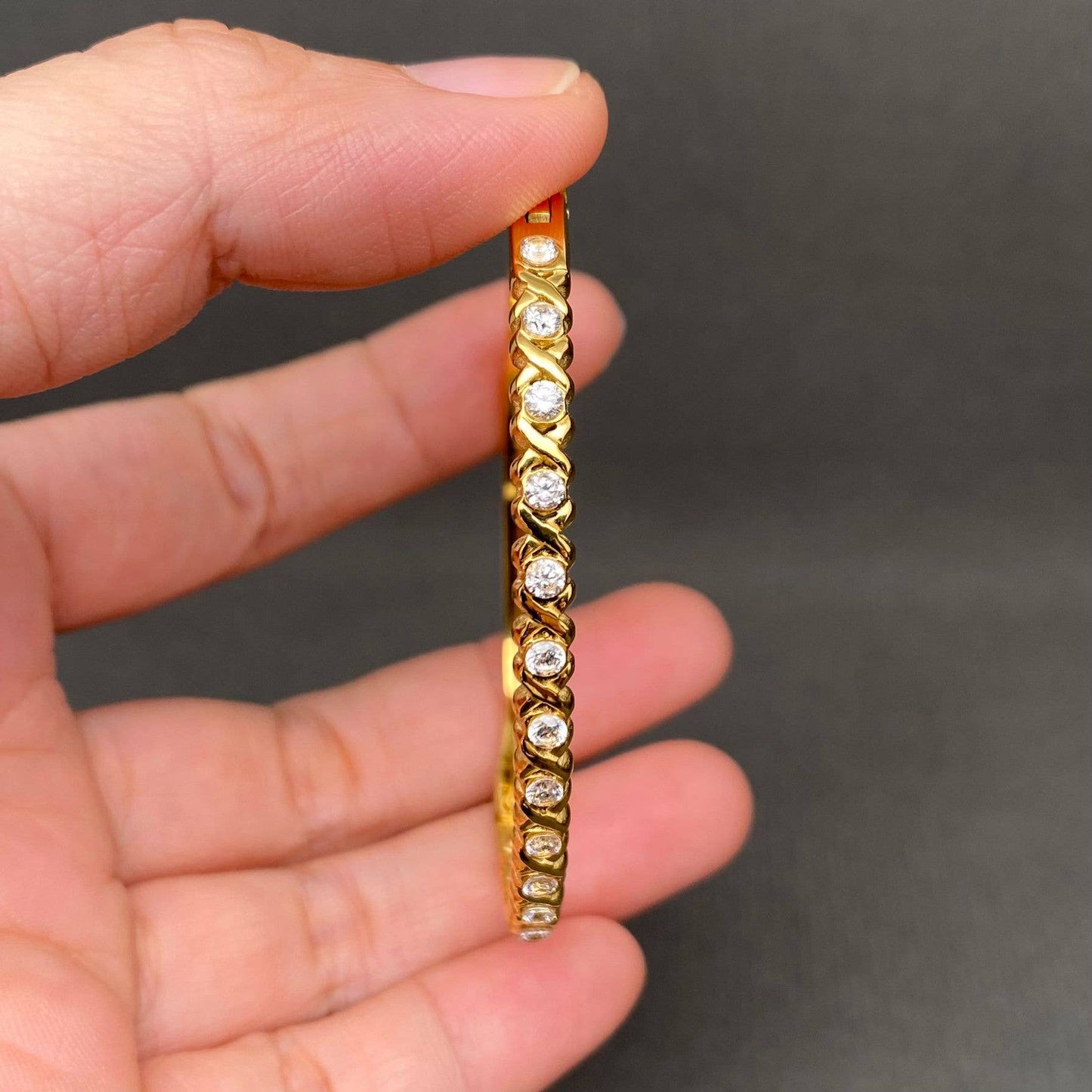 Zircon Inlaid 18K Gold Plated Stainless Steel Bangle - FGS