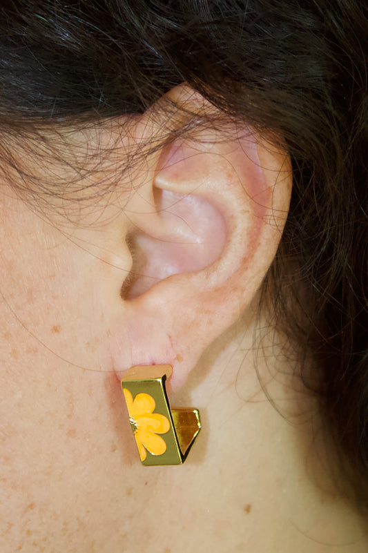 Enamel Flower Orange Gold Earring