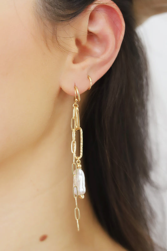 Pearl & Paperclip Chain Earrings
