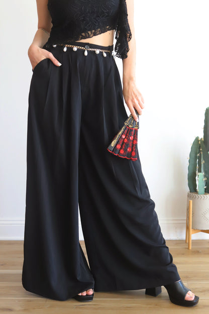 Woven Pleated Black Pants