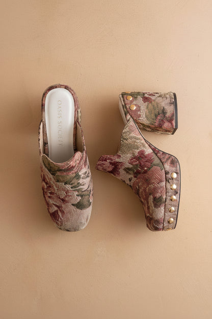 Sierra Tapestry Mule
