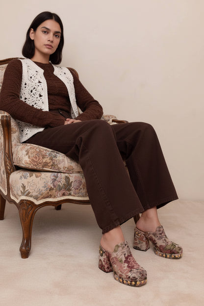 Sierra Tapestry Mule