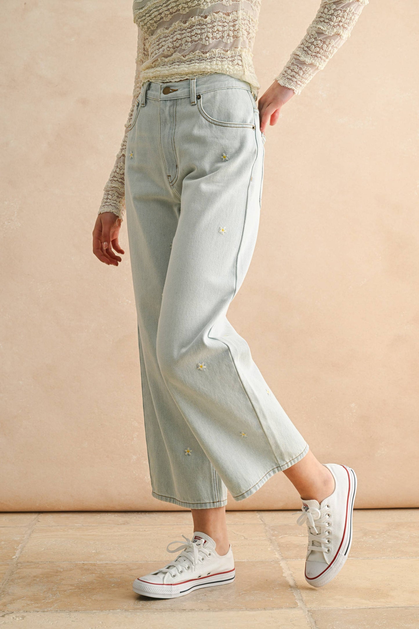 Daisy Embroidered Pants
