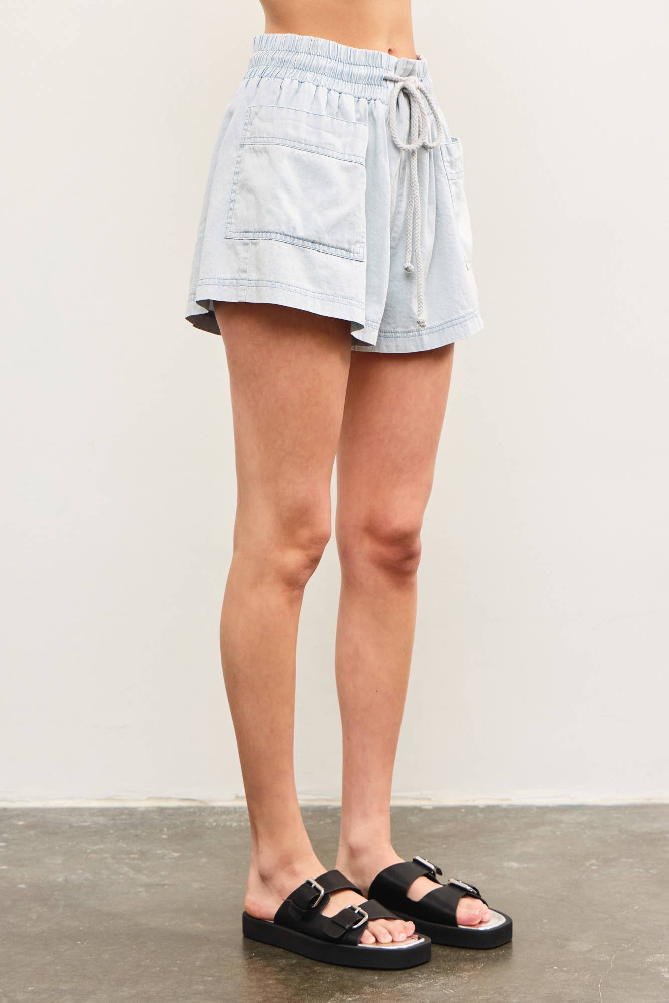 Daylen Elastic Waistband Shorts