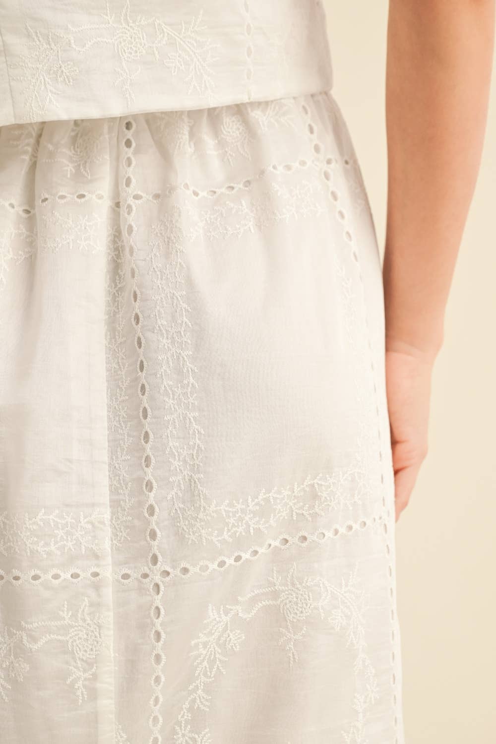 Letia Eyelet Set White Skirt