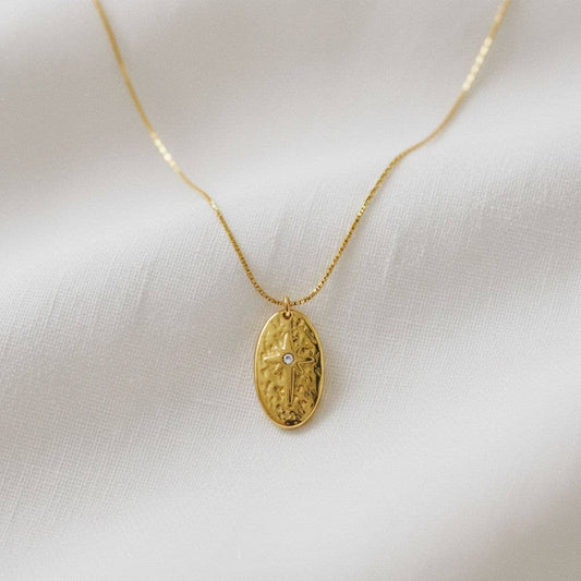 Geometric Star Pendant Necklace