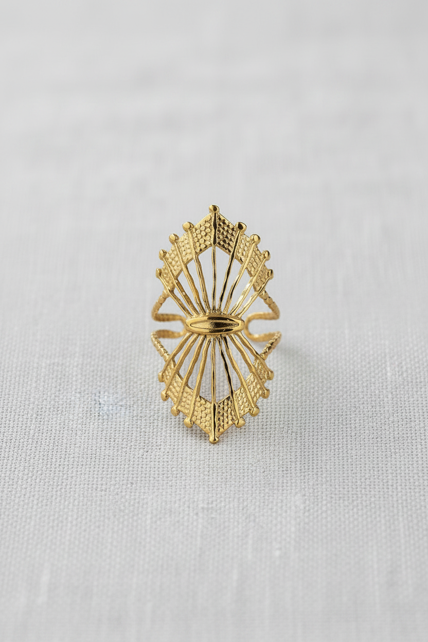 Crown Design Adjustable Ring