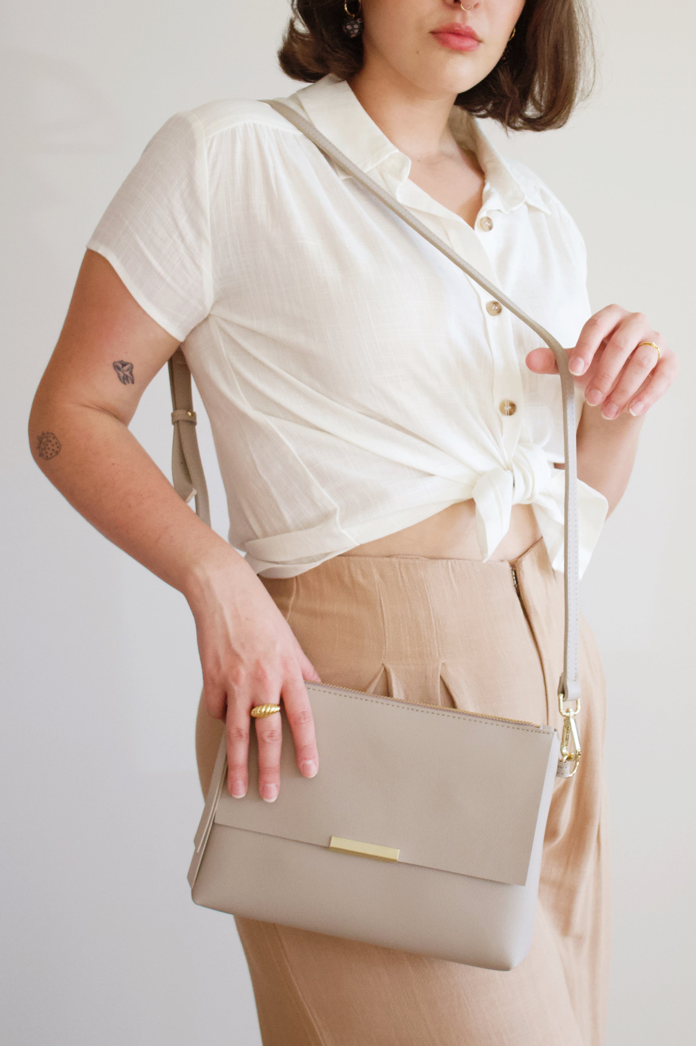 Blumarine pocket-embellished Leather Shoulder Bag - Farfetch