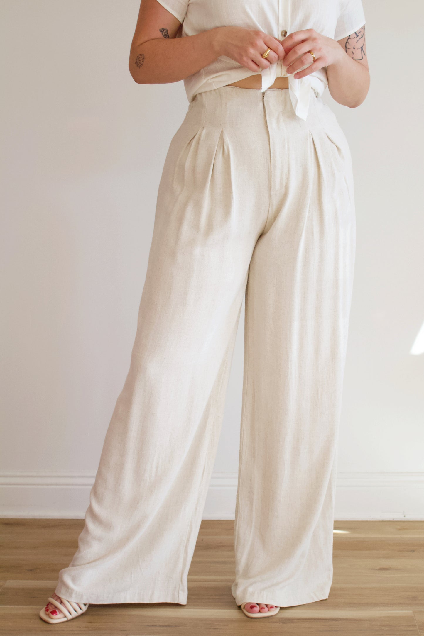 Ade Pleated Linen Pants