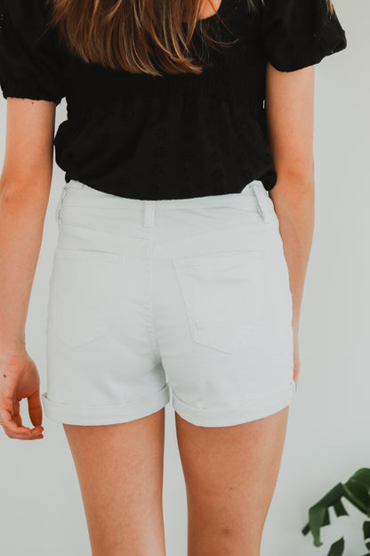 Curvy Fit Exposed Button White Shorts