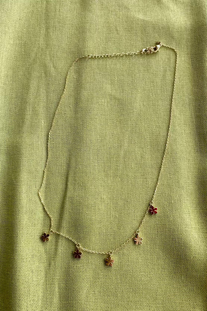 5 Flower Necklace
